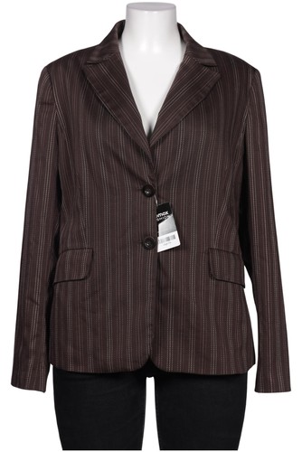 More blazer - more,